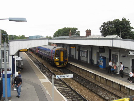 Warminster Station